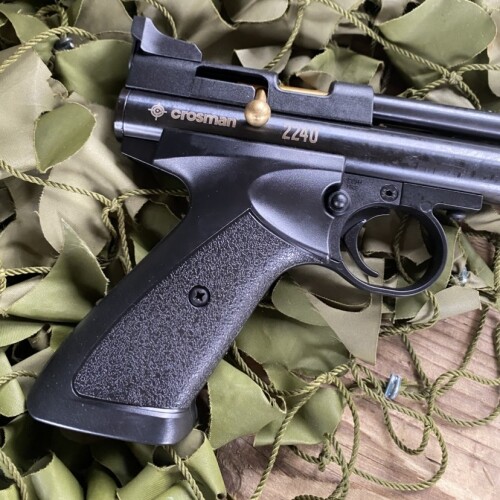 Crosman 2240 .22 Pistol - Image 2